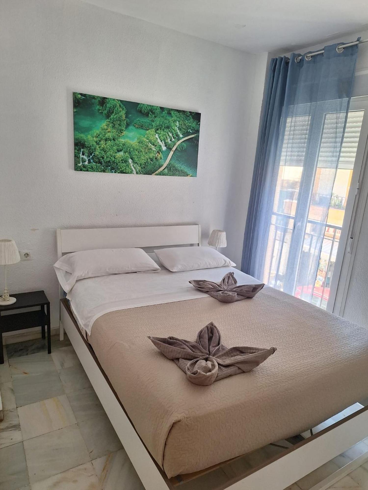 Centro Picasso Apartament *